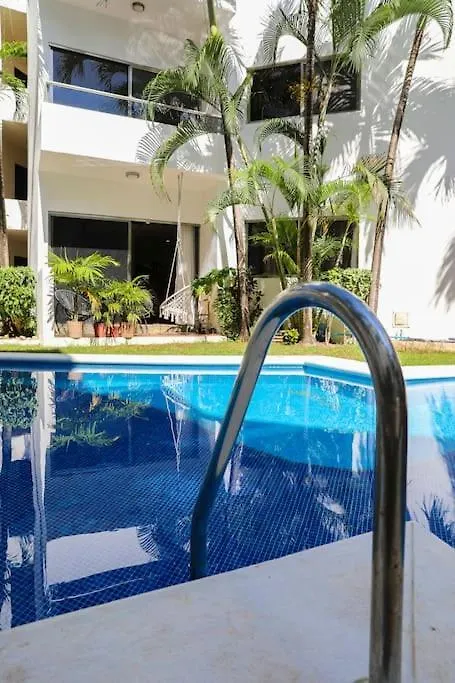 Lovely 2 Bdrm Condo In Gated Community & Pool View Playa del Carmen Mexico