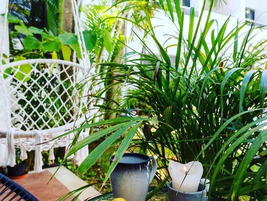 Lovely 2 Bdrm Condo In Gated Community & Pool View Playa del Carmen
