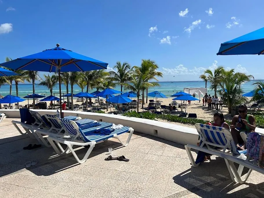 Apartment Lovely 2 Bdrm Condo In Gated Community & Pool View Playa del Carmen