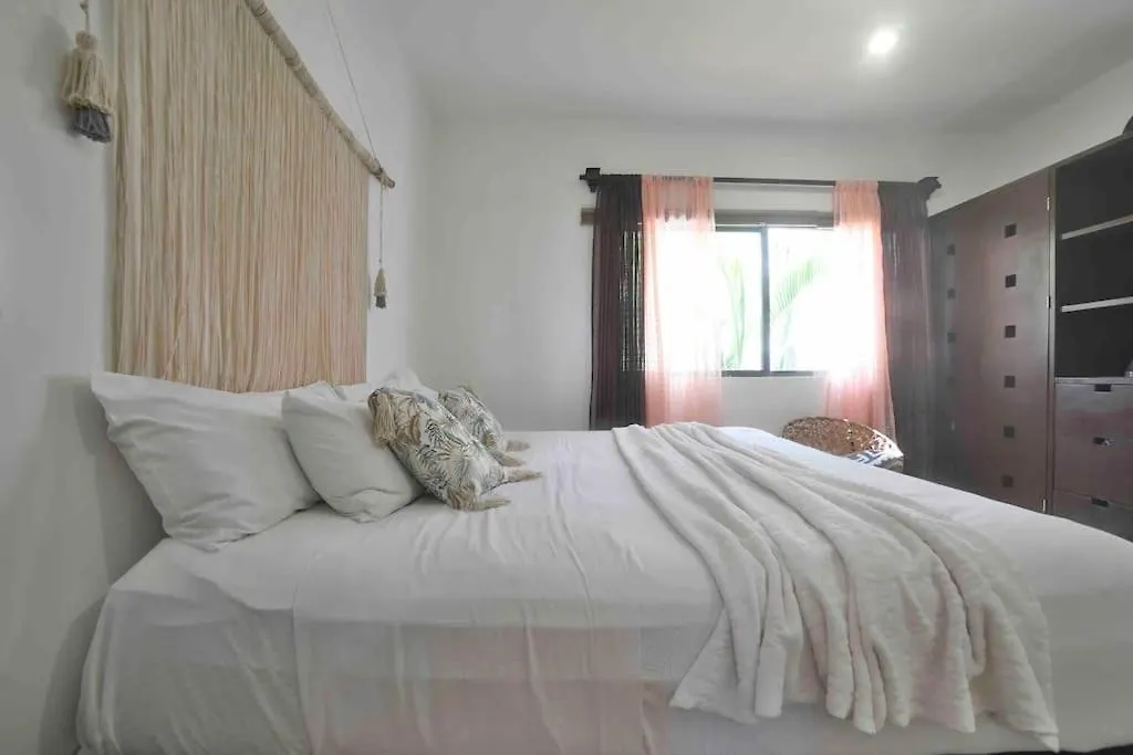 Apartment Lovely 2 Bdrm Condo In Gated Community & Pool View Playa del Carmen Mexico